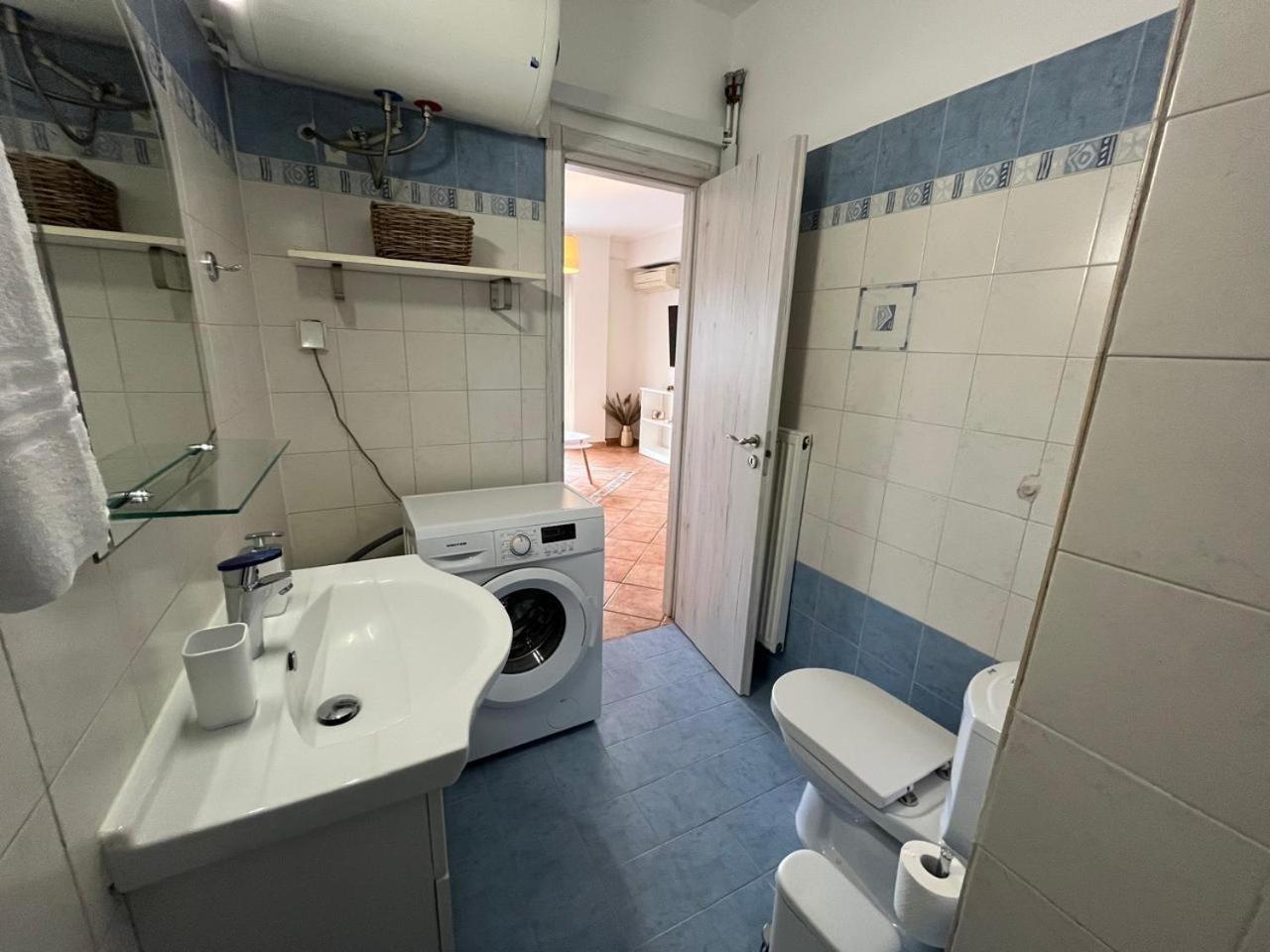 Marousi Cozy Apartment أثينا المظهر الخارجي الصورة
